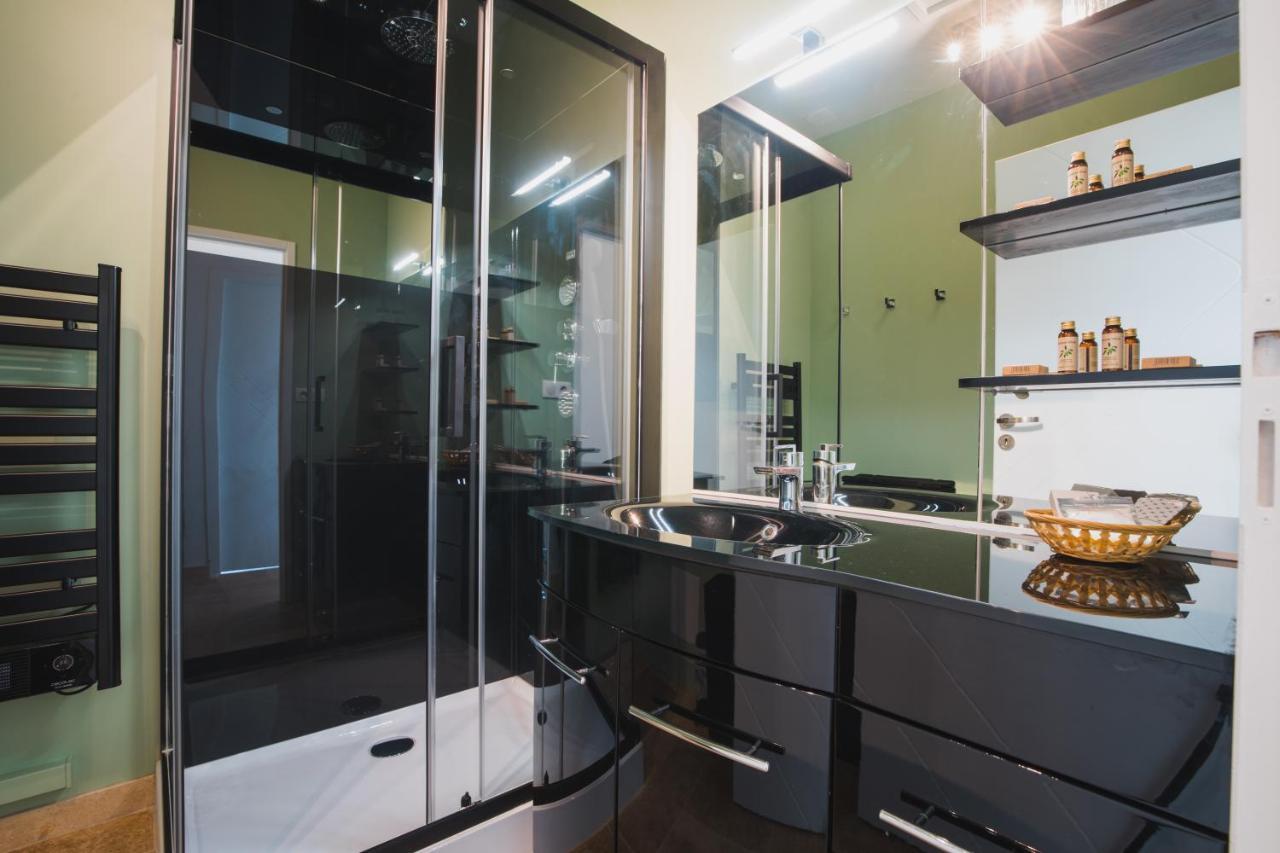 Le Petit Chene Villa Apt Kültér fotó